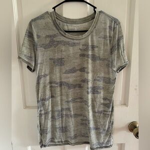 Lucky Brand - tshirt!